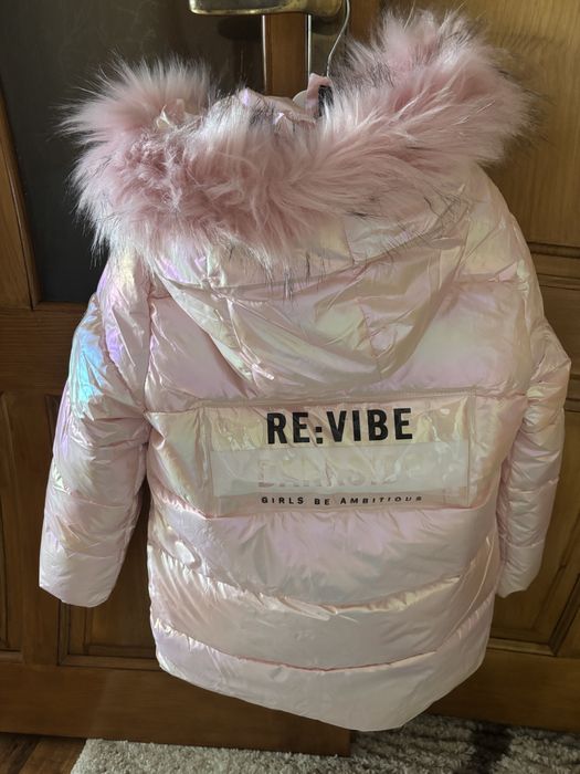 Зимова курточка для дівчинки