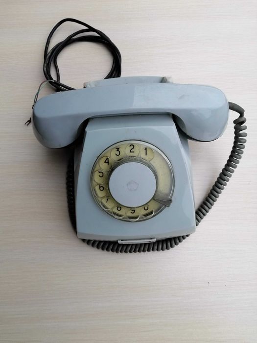 Телефон стационарный винтаж