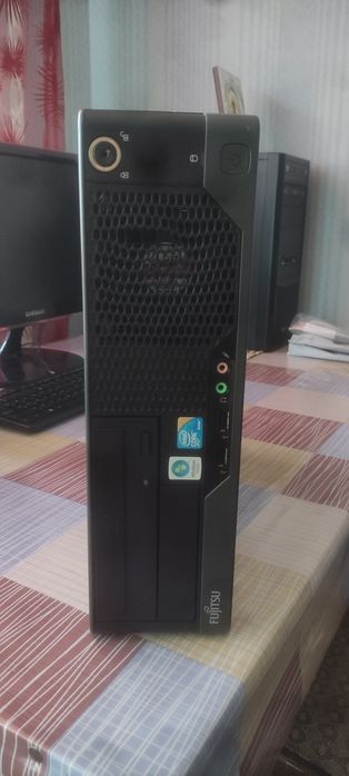 Системный блок, компьютер Fujitsu Esprimo E7935