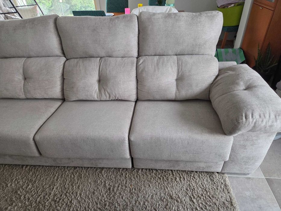 Sofá chaise longue reversível
