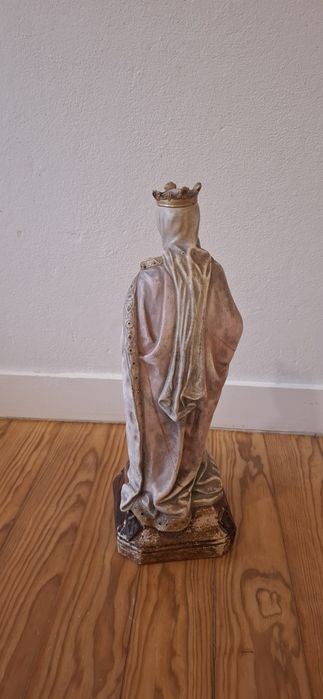 Estatueta Rainha Santa Isabel