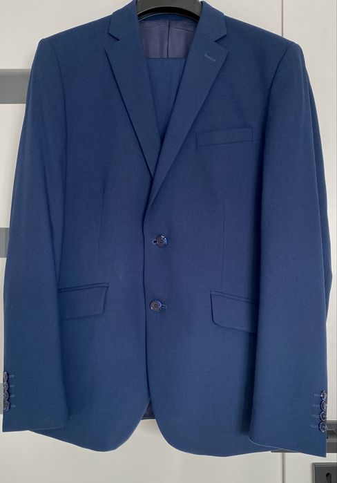 Garnitur męski granatowy