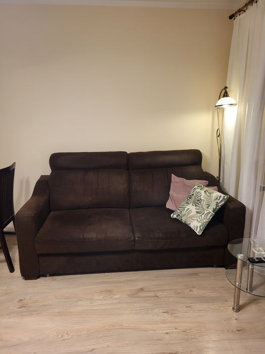 meble do salonu ciemny bronz