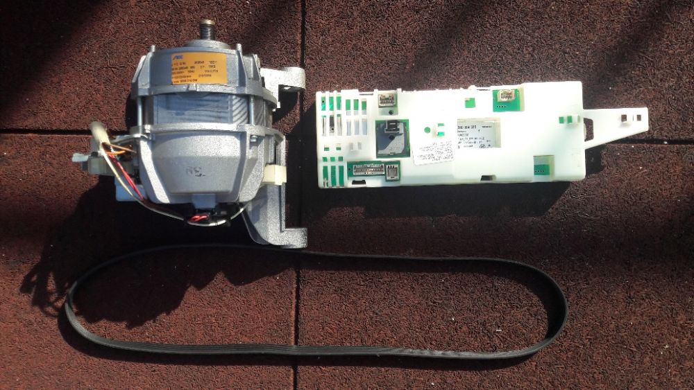 Programador e Motor Maquina Lavar