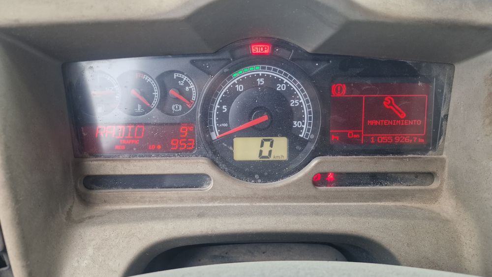 Camião Renault premium