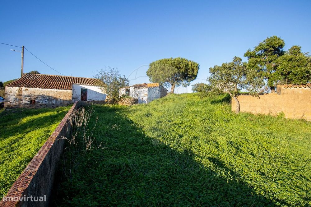 Moradia T2 para venda