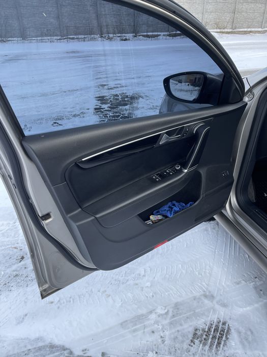 Volkswagen passat B7 2.0 TDI автомат official