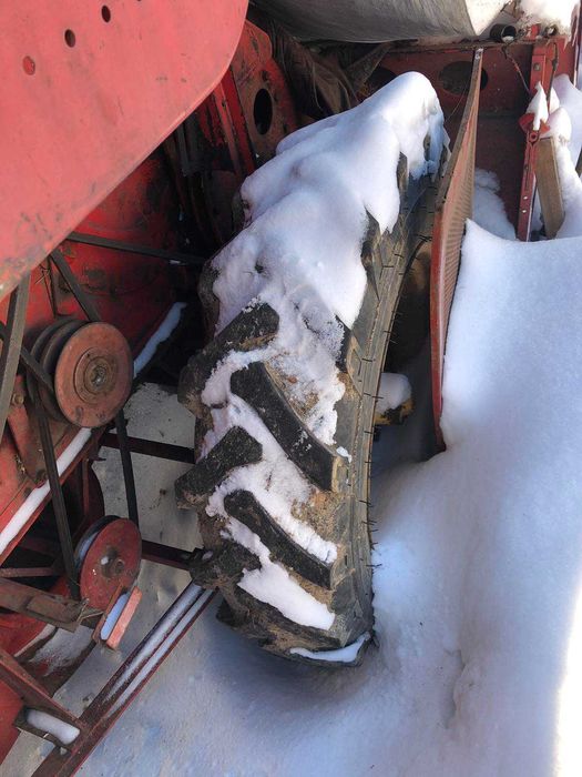 Продається трактор DONGFENG 244, Комбайн Massey Ferguson, косілка