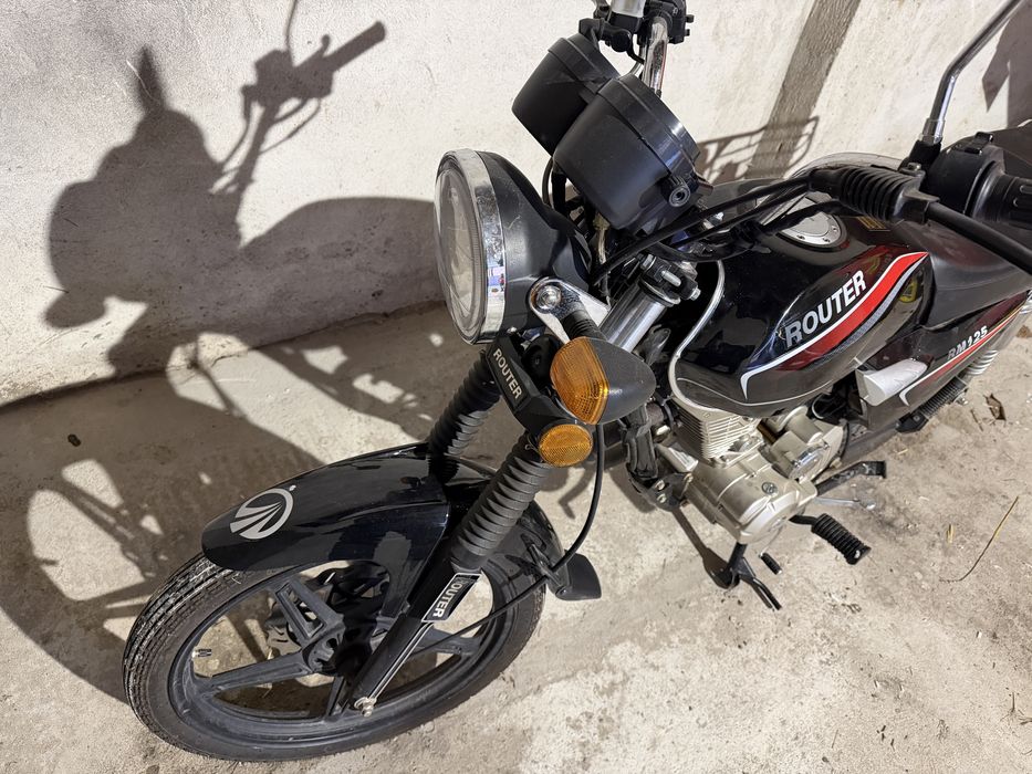 Motocykl Romet router 125 na kat.B jak nowy (k125,z125, cfmoto, loncin
