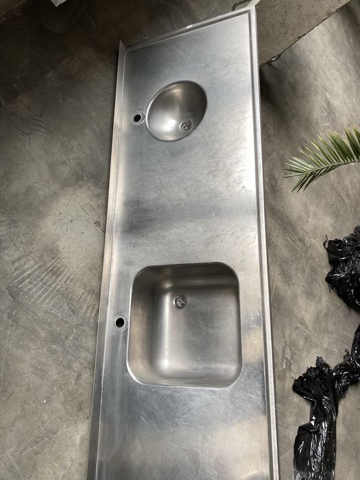 Zlew gastronomiczny z wielkim blatem 312cm x60