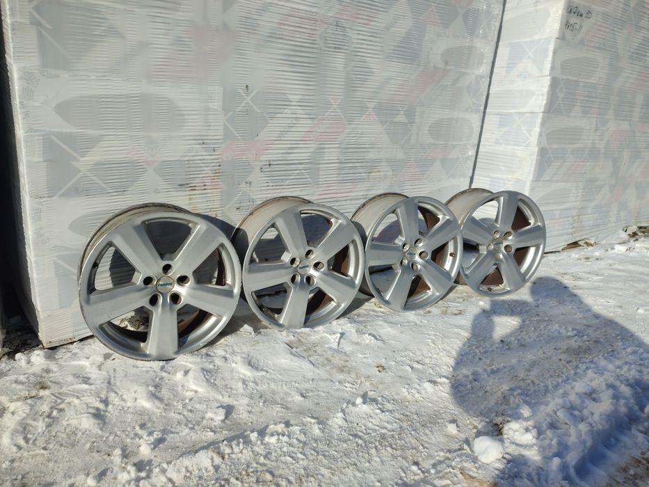 Диски R18 5*112 Audi A6 A4 Volkswagen Skoda Seat титани Ауді Шкода