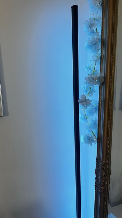 Lampa stojaca led 140 cm