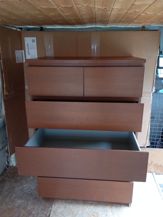 Cómoda com 6 gavetas