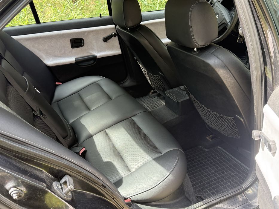 Bmw e36 1996 silnik 1.6 benzyna+LPG
