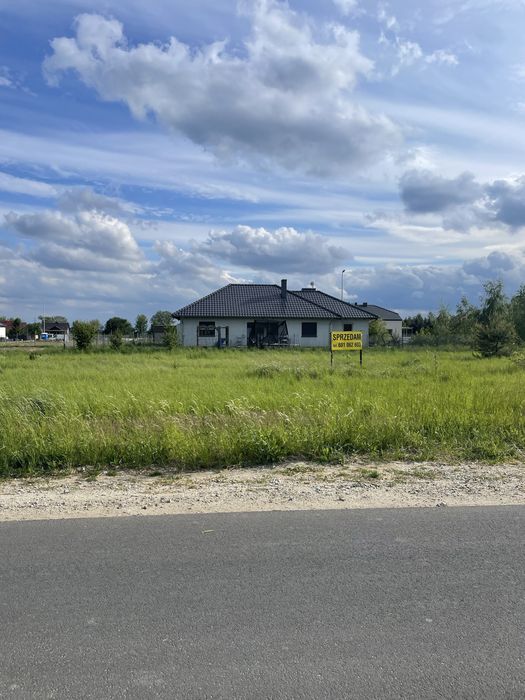 Działka Klonówiec  800 m2