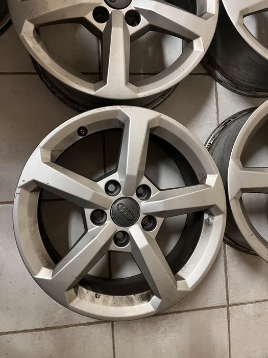 Jantes 16” 5x112 originais Audi a3 q2 Vw caddy golf seat leon