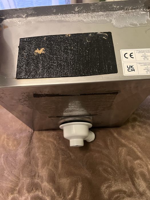 Zlewozmywak z baterią