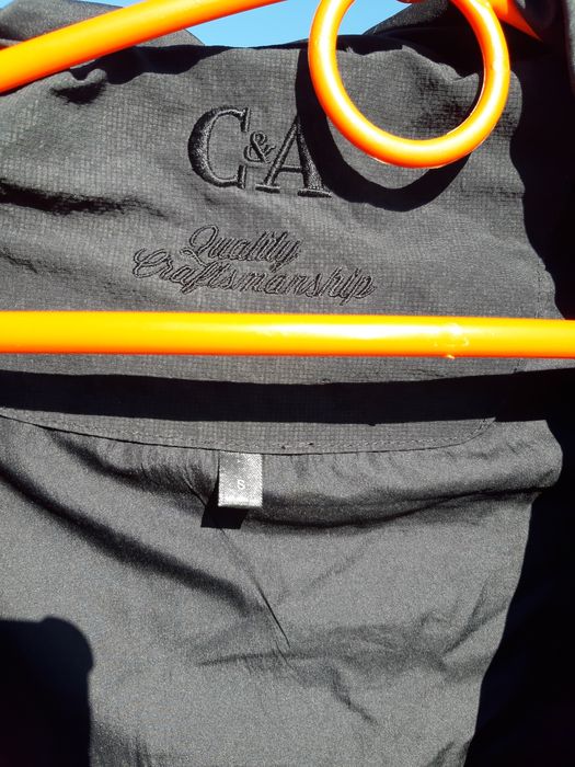 Куртка чоловіча р.  S  зимова   C&A