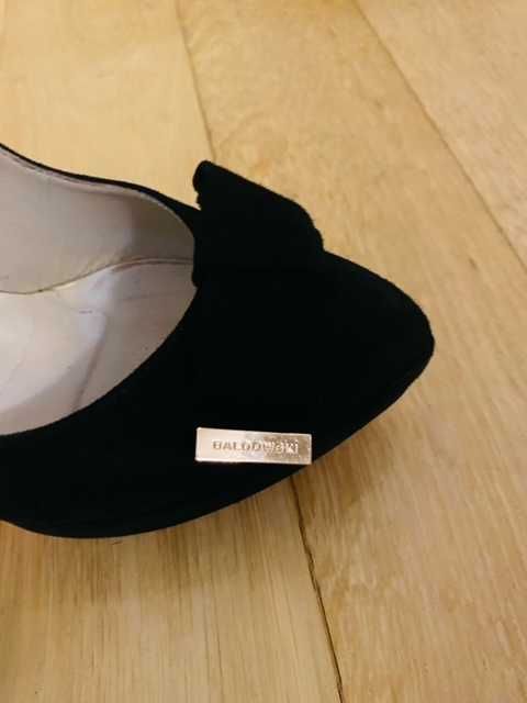 Buty czarne zamszowe szpilki BALDOWSKI - rozm. 36-37