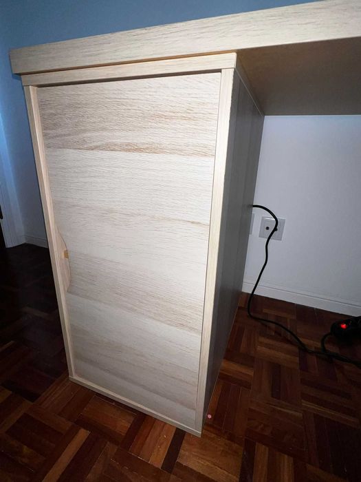 Secretaria LAGKAPTEN / Alex Ikea
