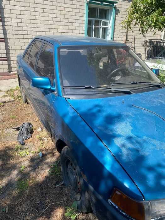 Продам Мазду 323