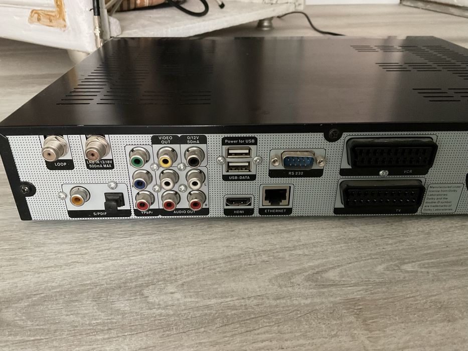 Спутниковий ресивер ORNTON