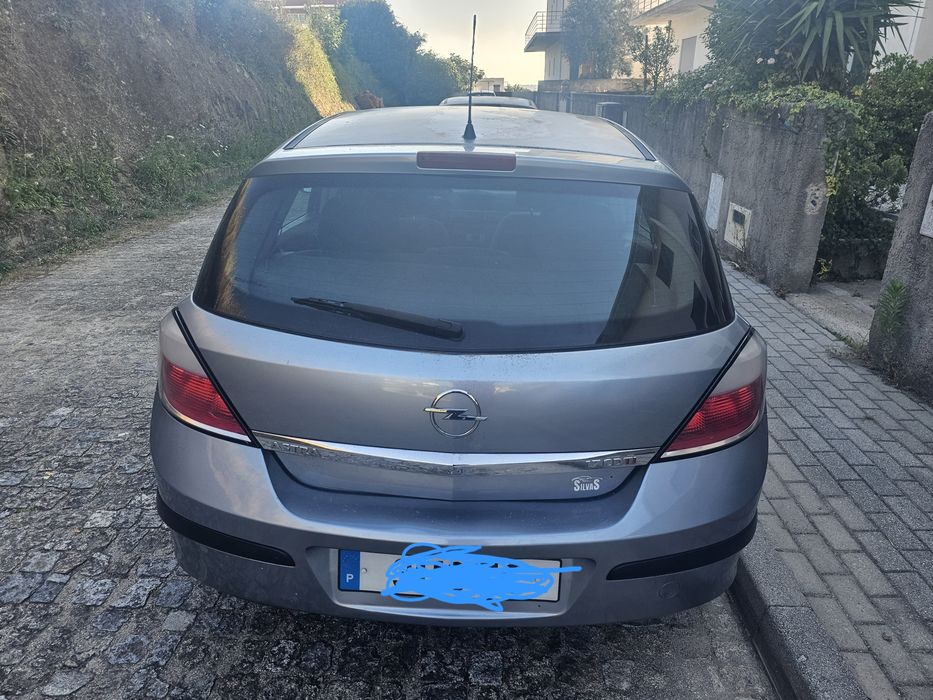 Carro Opel Astra