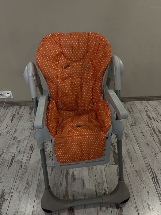 Стульчик для годування chicco