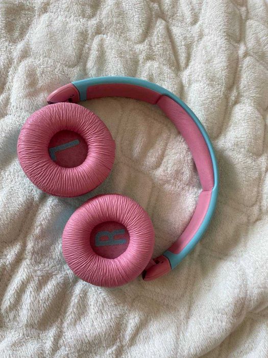 Навушники JBL (Б/У в чудовому стані в синьо рожевому кольорі).