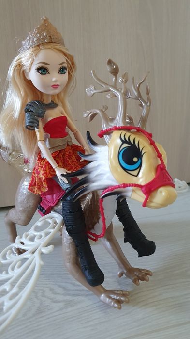 Набір Евер Афтер Хай Епл Вайт із Драконом. Dragon Games Apple White