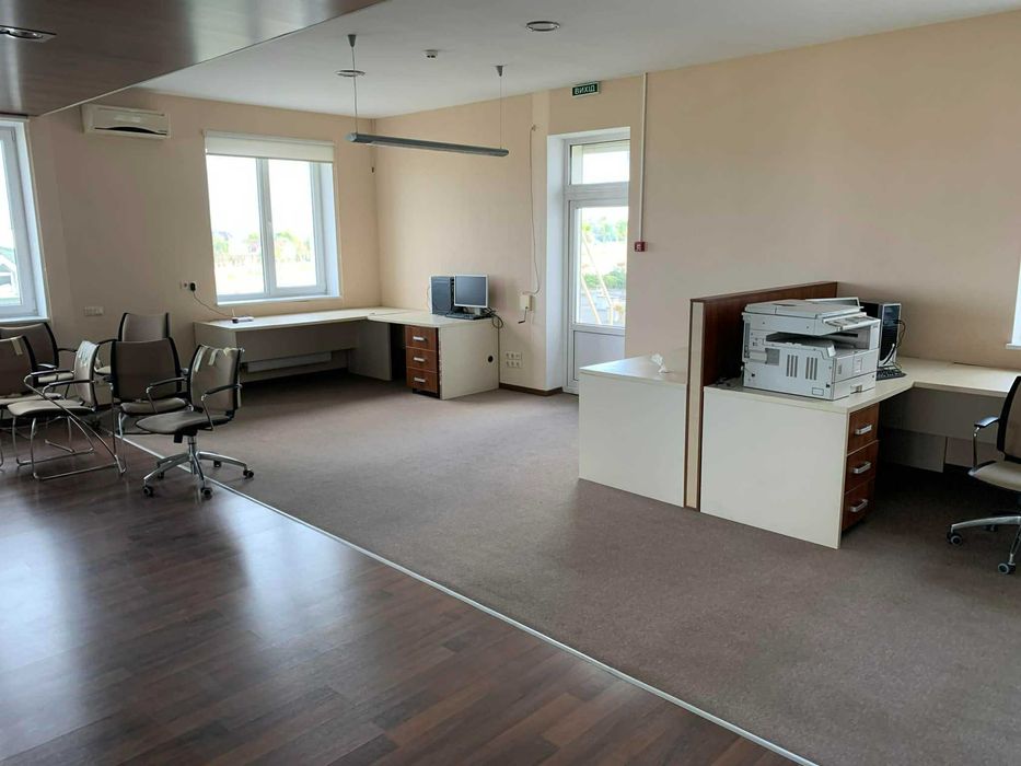 Здається офіс 170 м. кв. в центрі Чорноморська