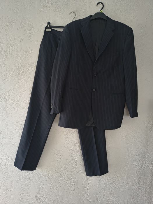 Wełniany garnitur męski, granatowy , w paseczki, VAN GILS , XL