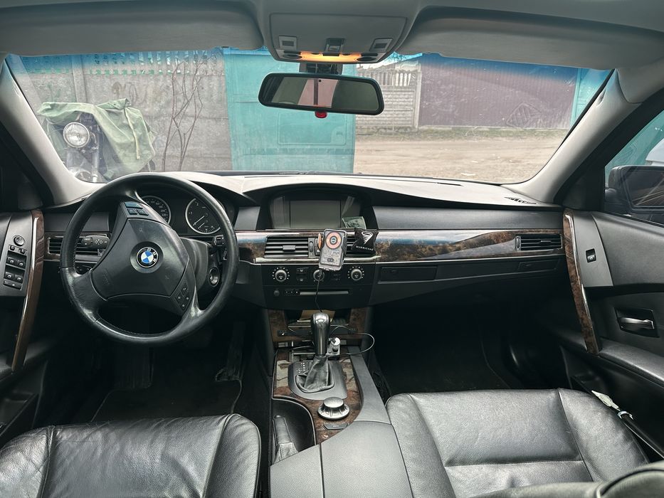 Проодам BMW Е60 530D