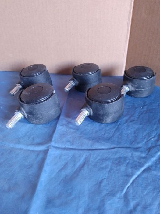 Conjunto de rodas para mobiliário