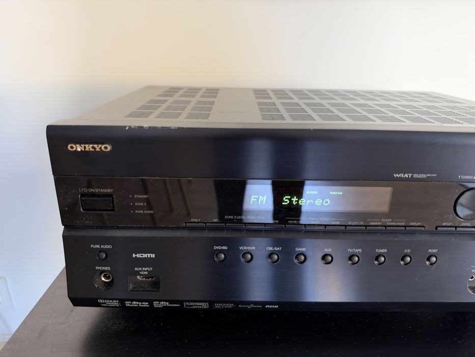 Amplituner Onkyo TX-SR607