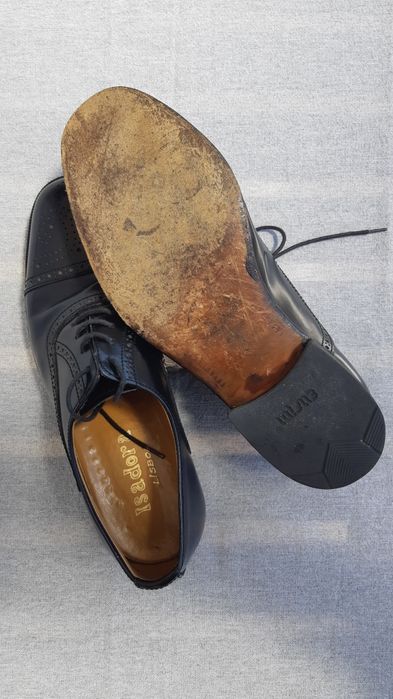 Sapatos  Couro Tam. 40