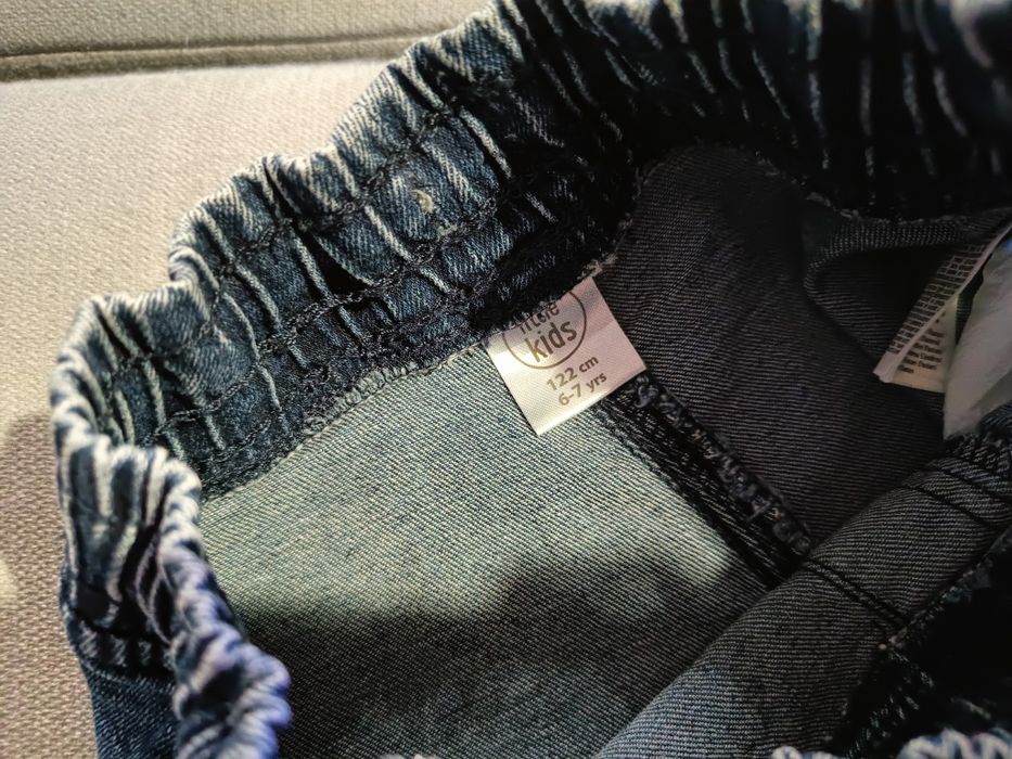 Spodenki jeans 122