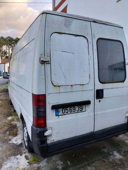Furgão Fiat Ducato