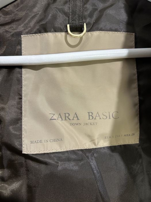 Куртка Zara basic бежева розмір S