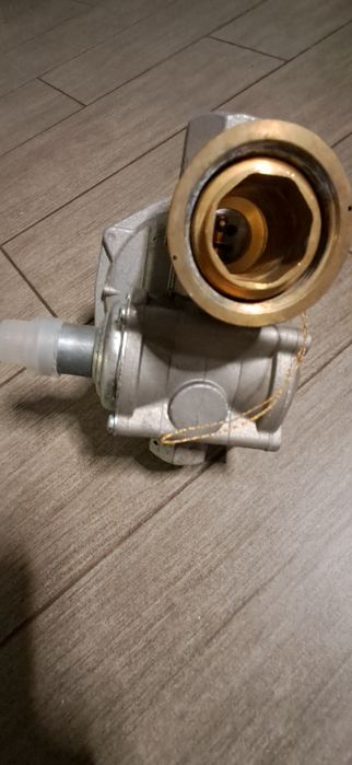 Регулятор тиску газу