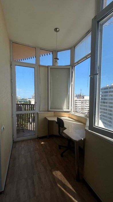 Квартира в ЖК Перекресток на 5 Фонтана. Кирпичный дом. Южная сторона.