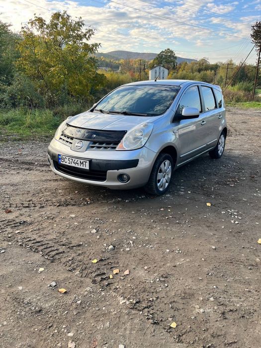 Продам Nissan note