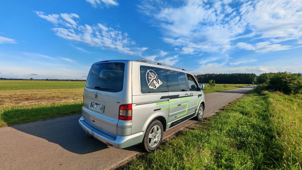 VW t5 multivan salon polska 2.5tdi klima elektryka 6-biegów
