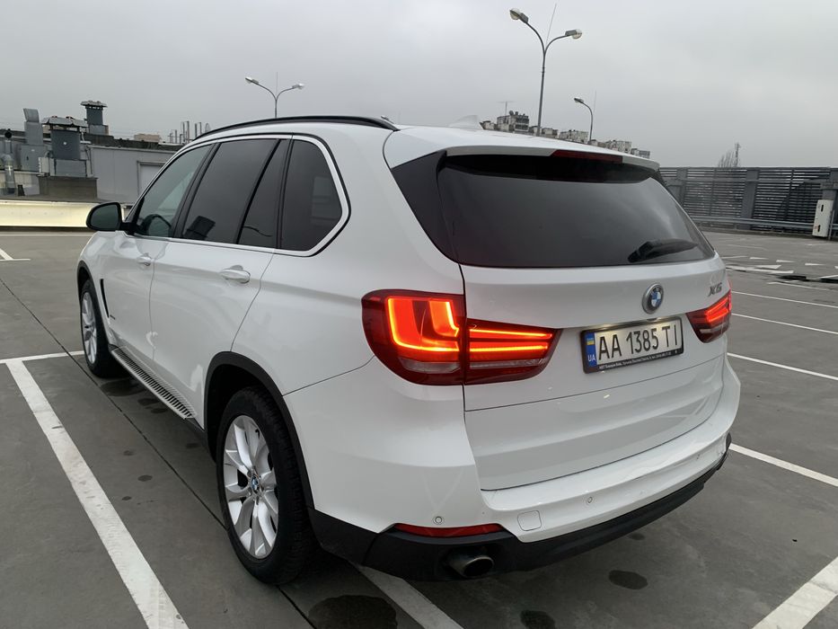 Продам BMW X5 2016 3.0.л xDrive