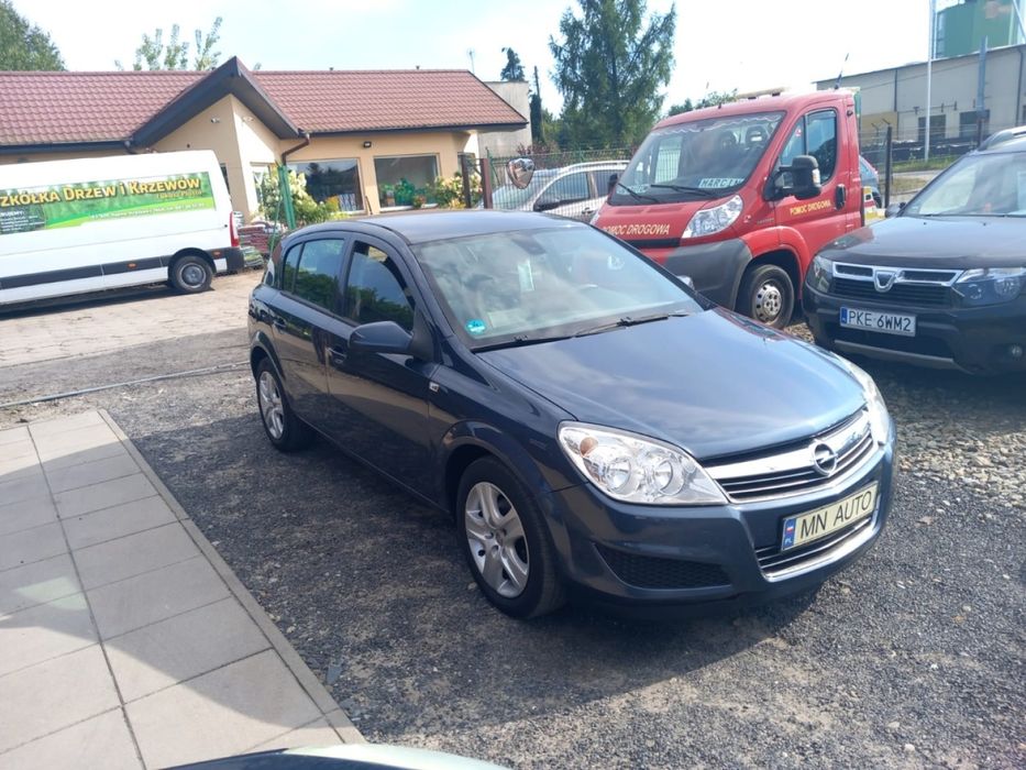 OPEL ASTRA H 1600 benzyna super stan