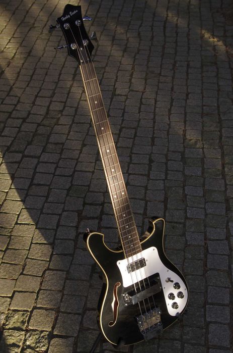 gitara basowa Harley Benton RB414