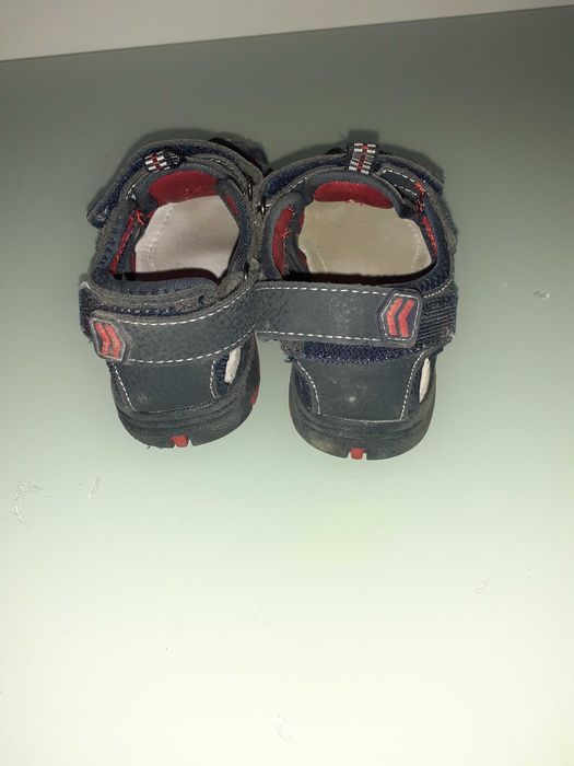 Sandálias menino 26 beppi como novas