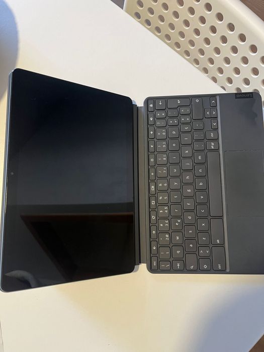 Tablet Lenovo.