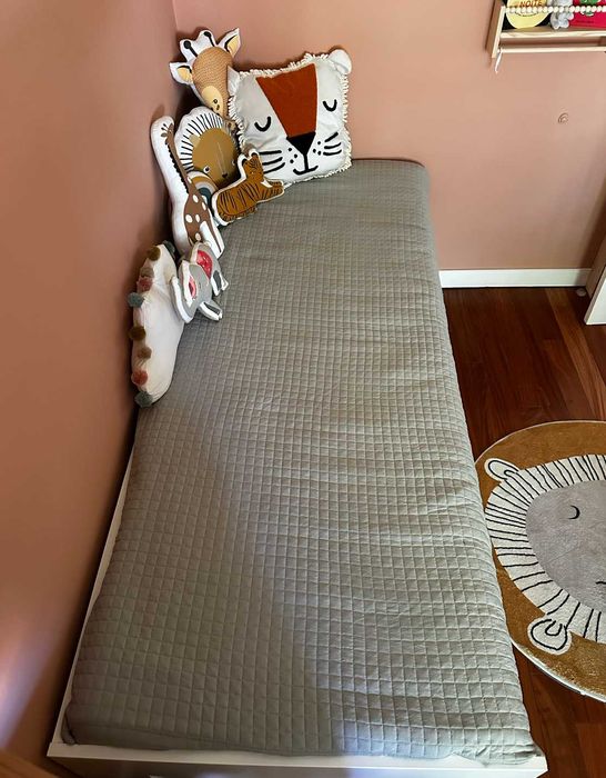 Cama IKEA Brimnes Individual/Dupla 80x200/160x200 c/ Arrumação (inclui 2 colchões)