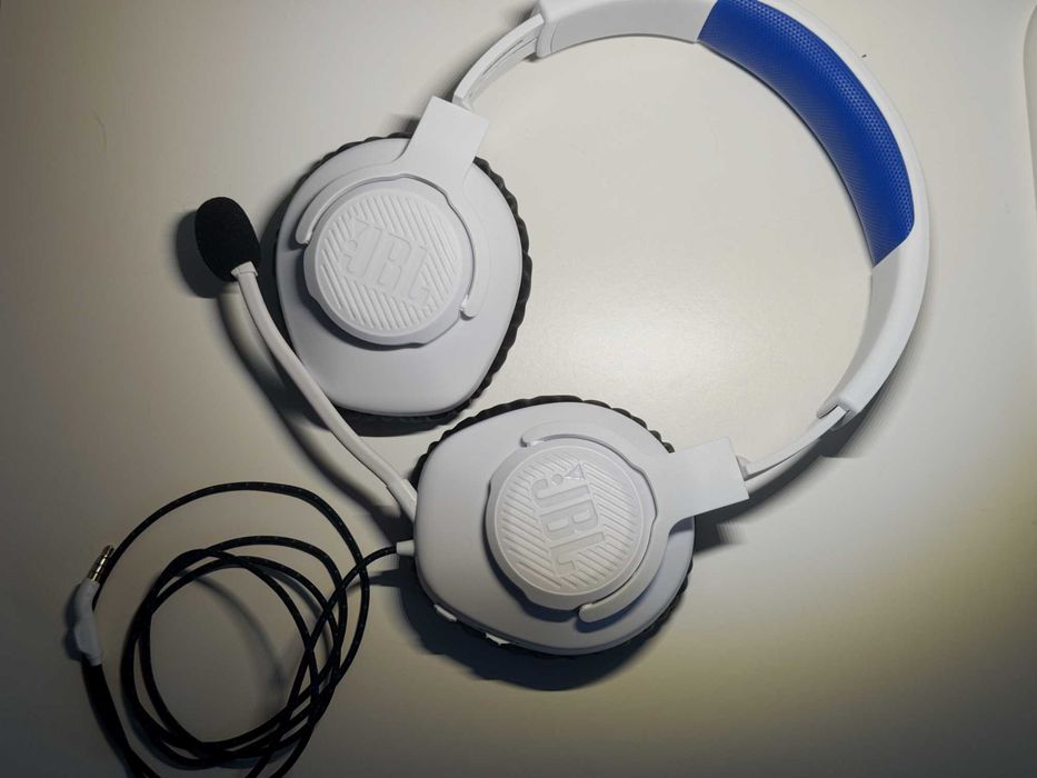 JBL Headphones Gaming Quantum 100P - Usado 2 vezes apenas